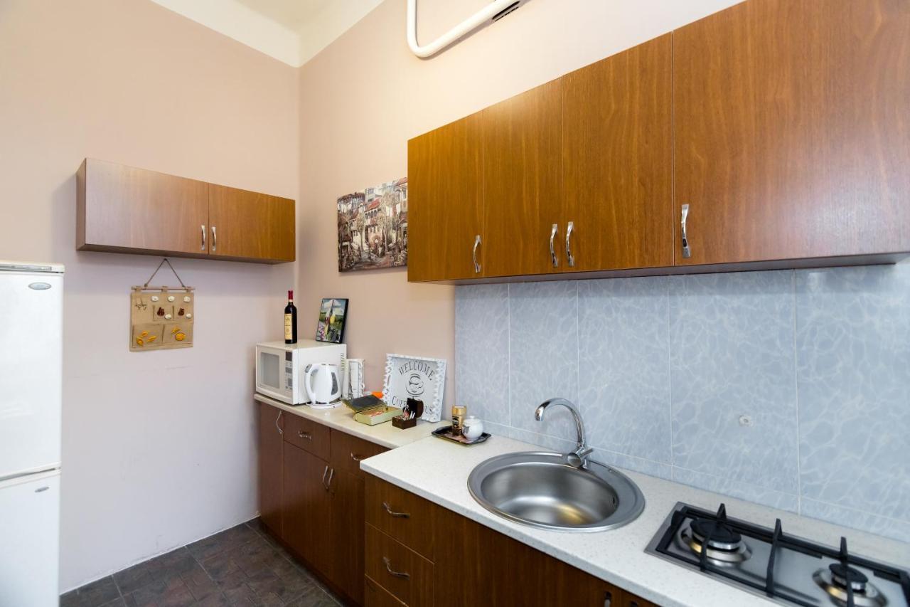 Apartment Gallery Rustaveli 1 트빌리시 외부 사진